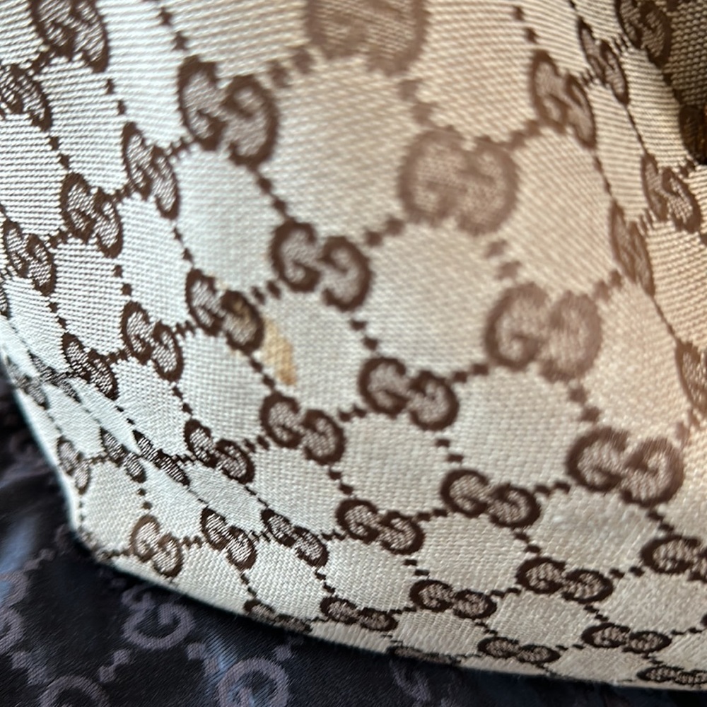 AUTHENTIC GUCCI BAG - Picture 3 of 11